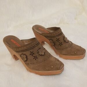 Via Spiga light brown suede floral mules clogs